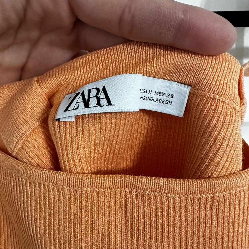 Cropped Zara Tank - Picture 2 of 2